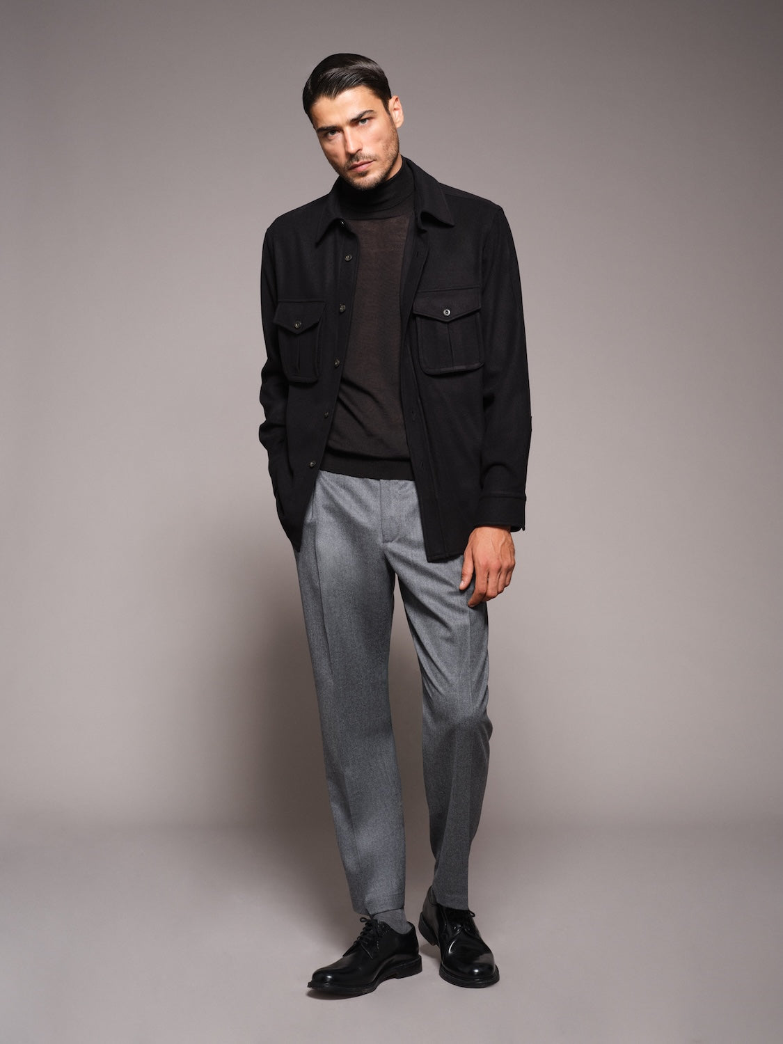 Pantalone jogger fit in flanella di lana grigio