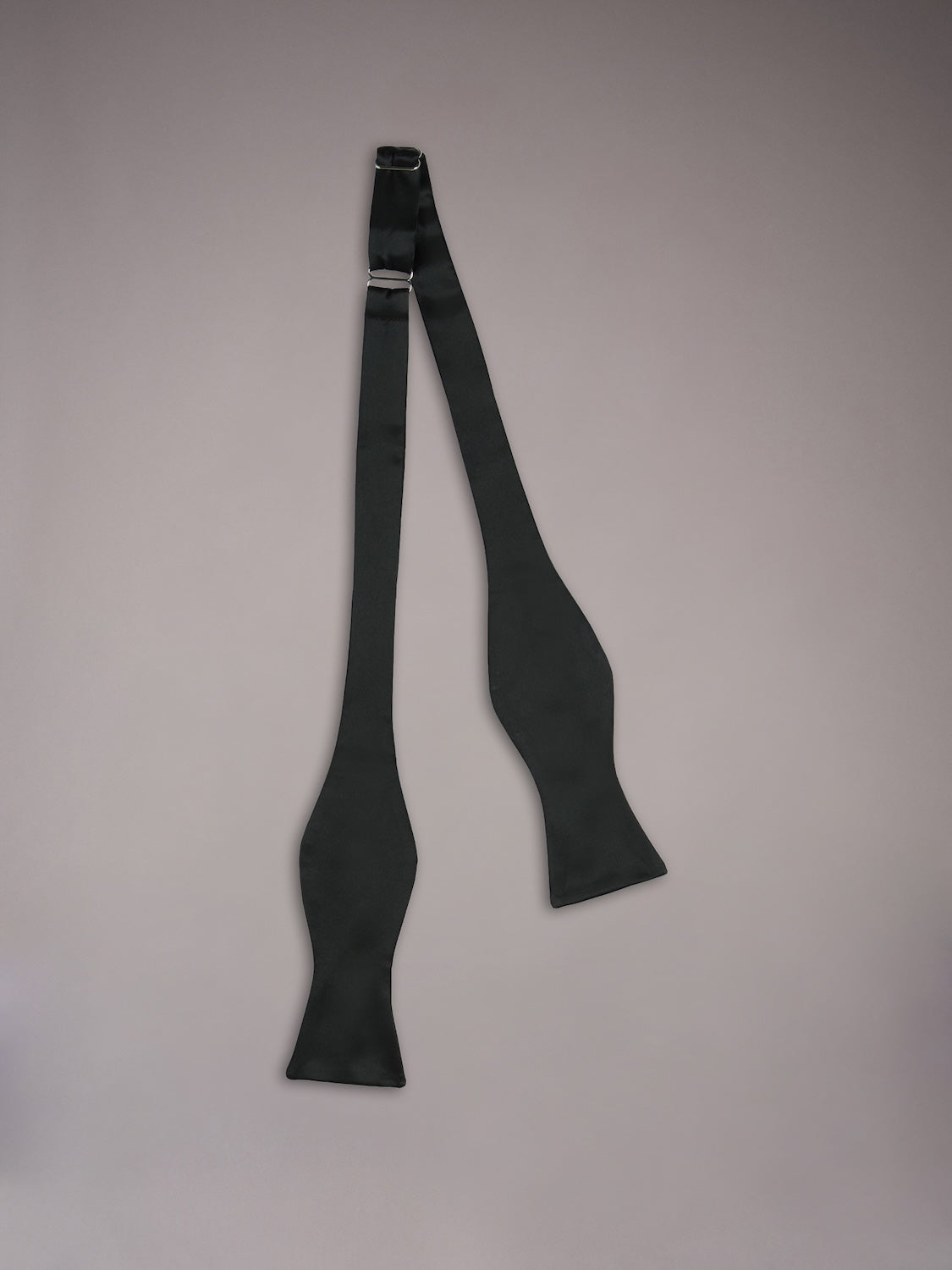 Papillon da annodare in seta nero