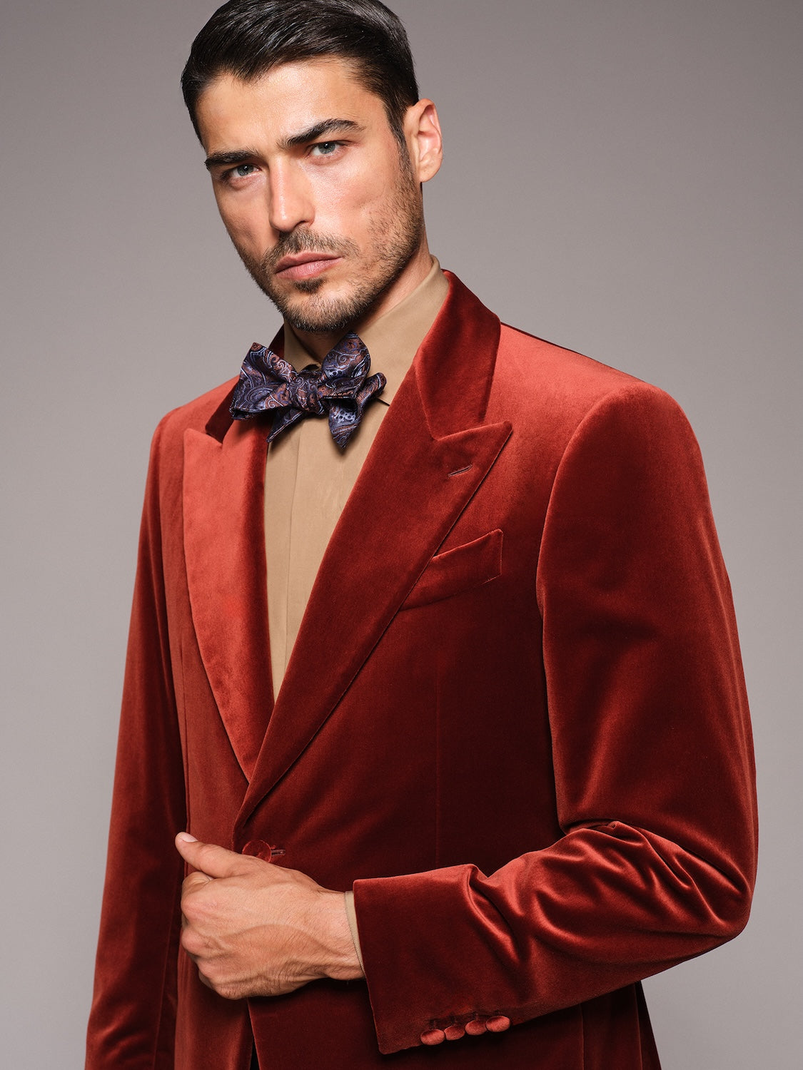 Carmen single-breasted jacket in red cotton velvet