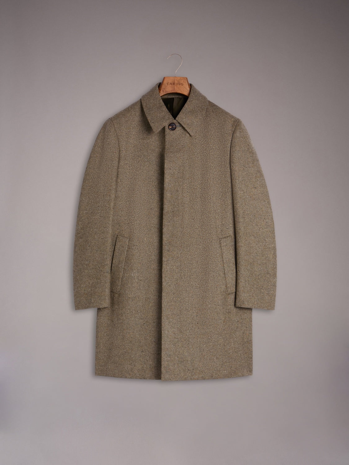 Butterfly single-breasted coat in green wool