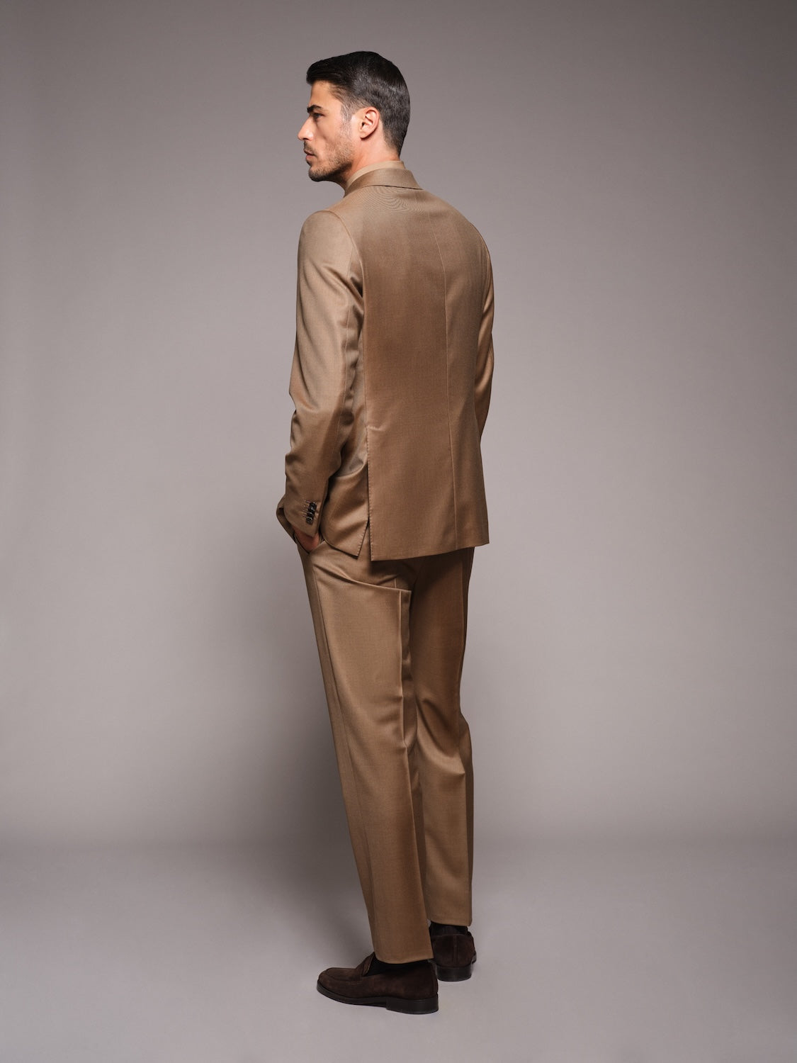 Norma double-breasted suit in green wool