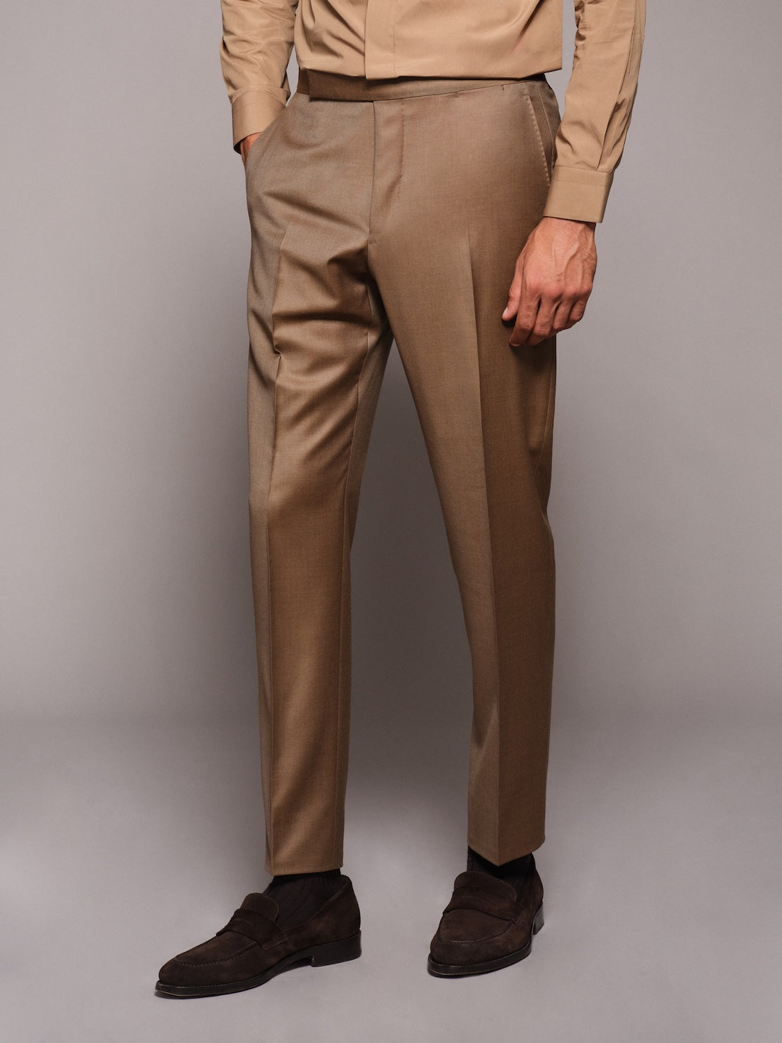 Norma double-breasted suit in green wool