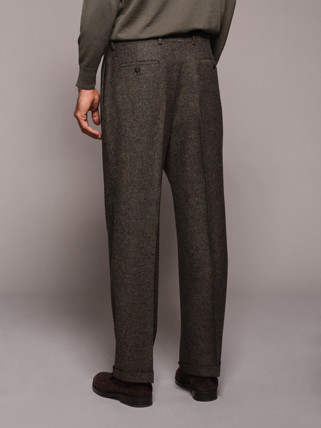 High-waisted trousers in green wool