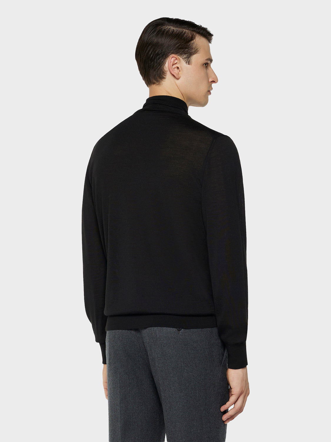 Caruso Menswear Abbigliamento Uomo Maglieria Dolcevita in lana, seta e cashmere nero look 4