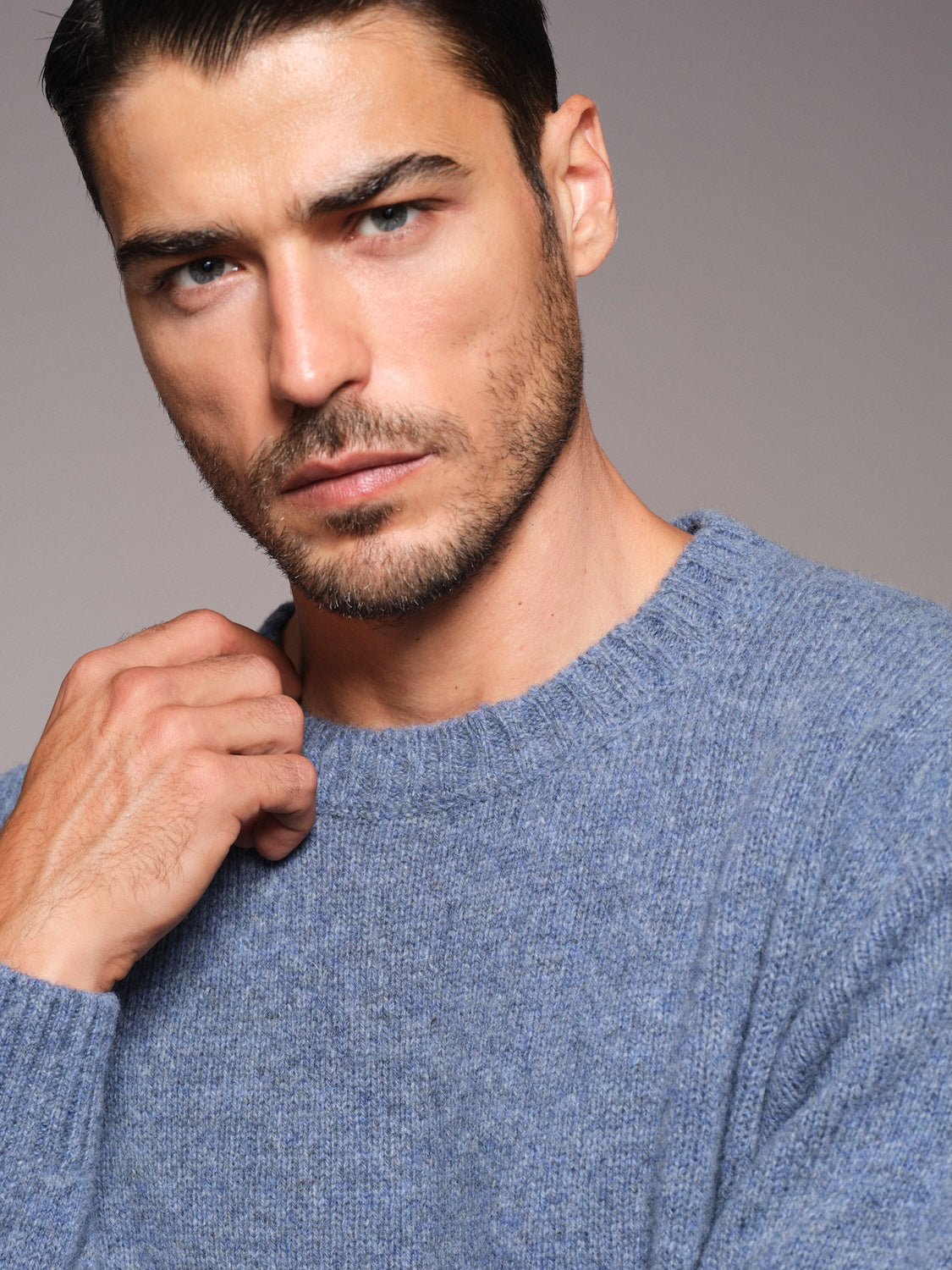 Crewneck sweater in blue Shetland wool
