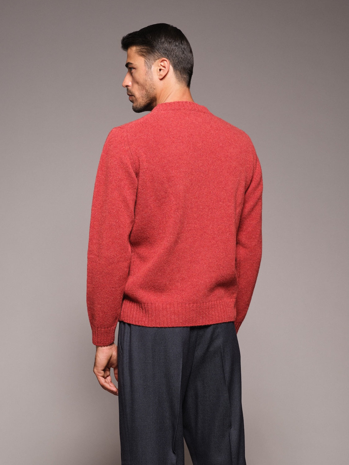 Maglia girocollo in lana Shetland rossa