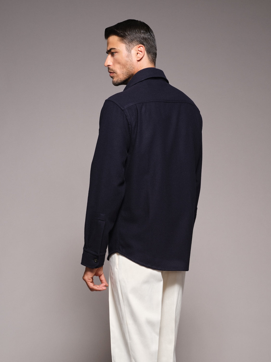 Overshirt in blue 180s' wool