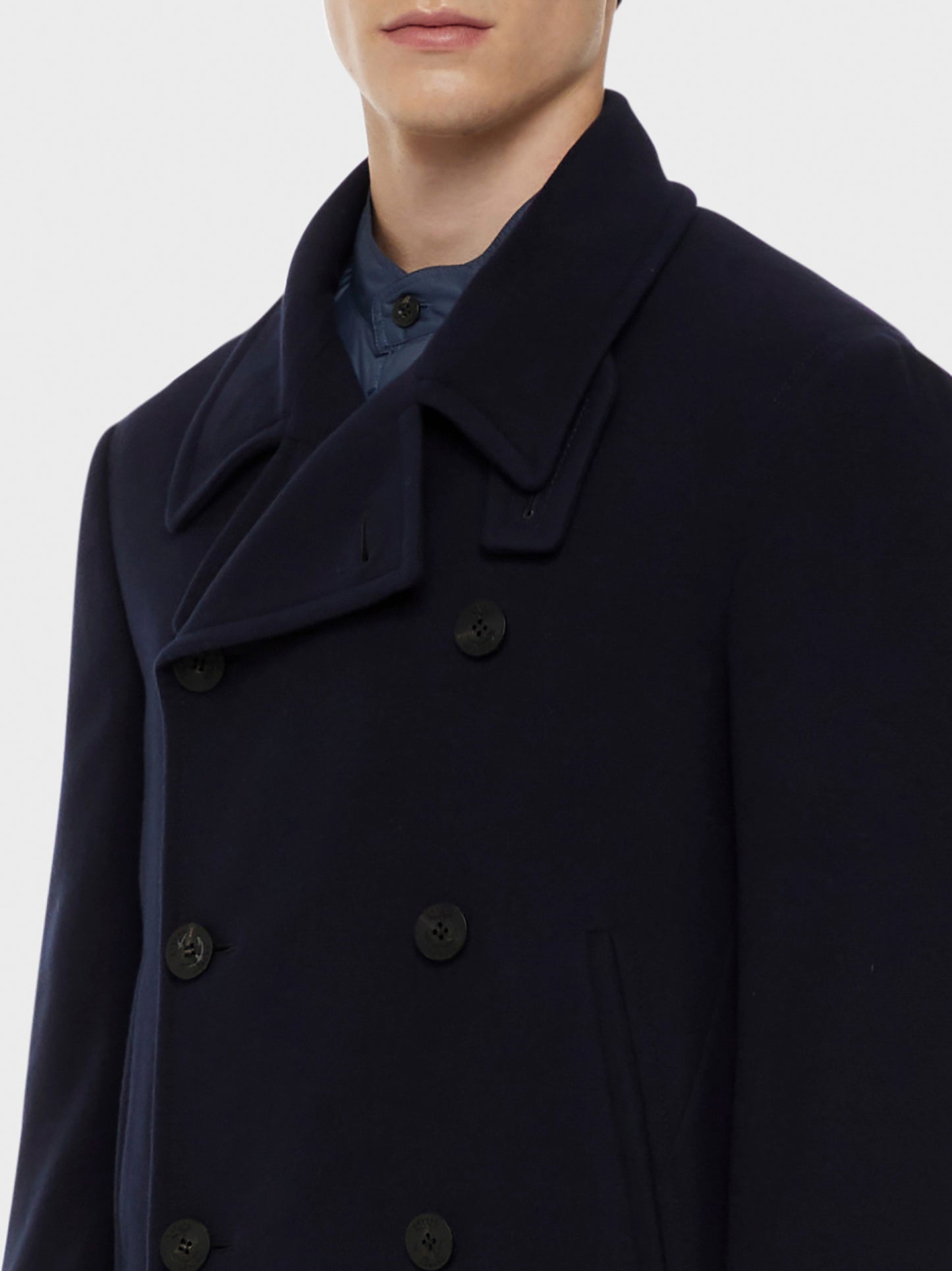 Caruso Menswear Abbigliamento Uomo Peacot in lana "Nuage" 180's blu dettaglio