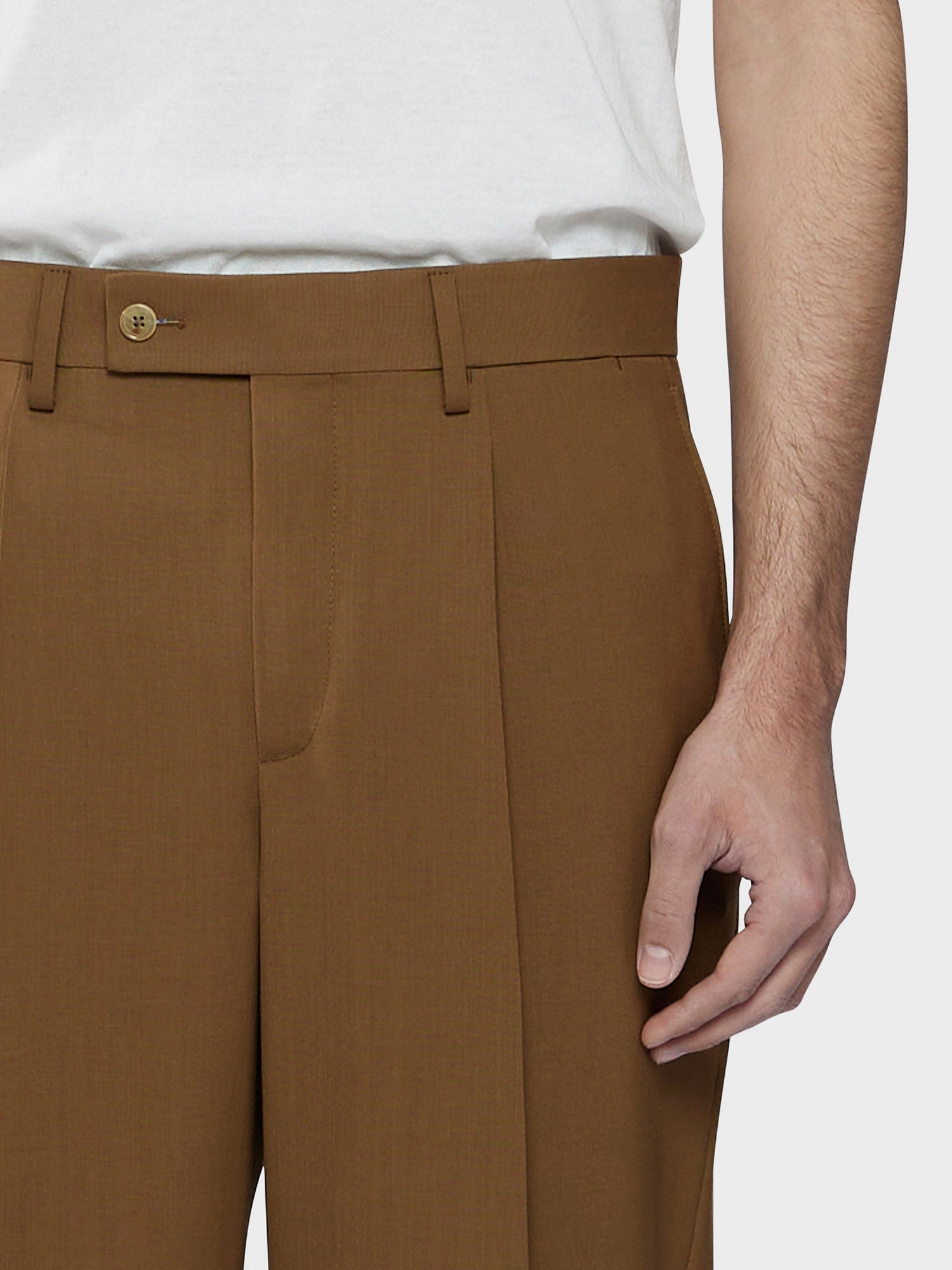 Caruso Menswear Abbigliamento Uomo Pantaloni Pantalone in tropical di lana marrone houdini look 5